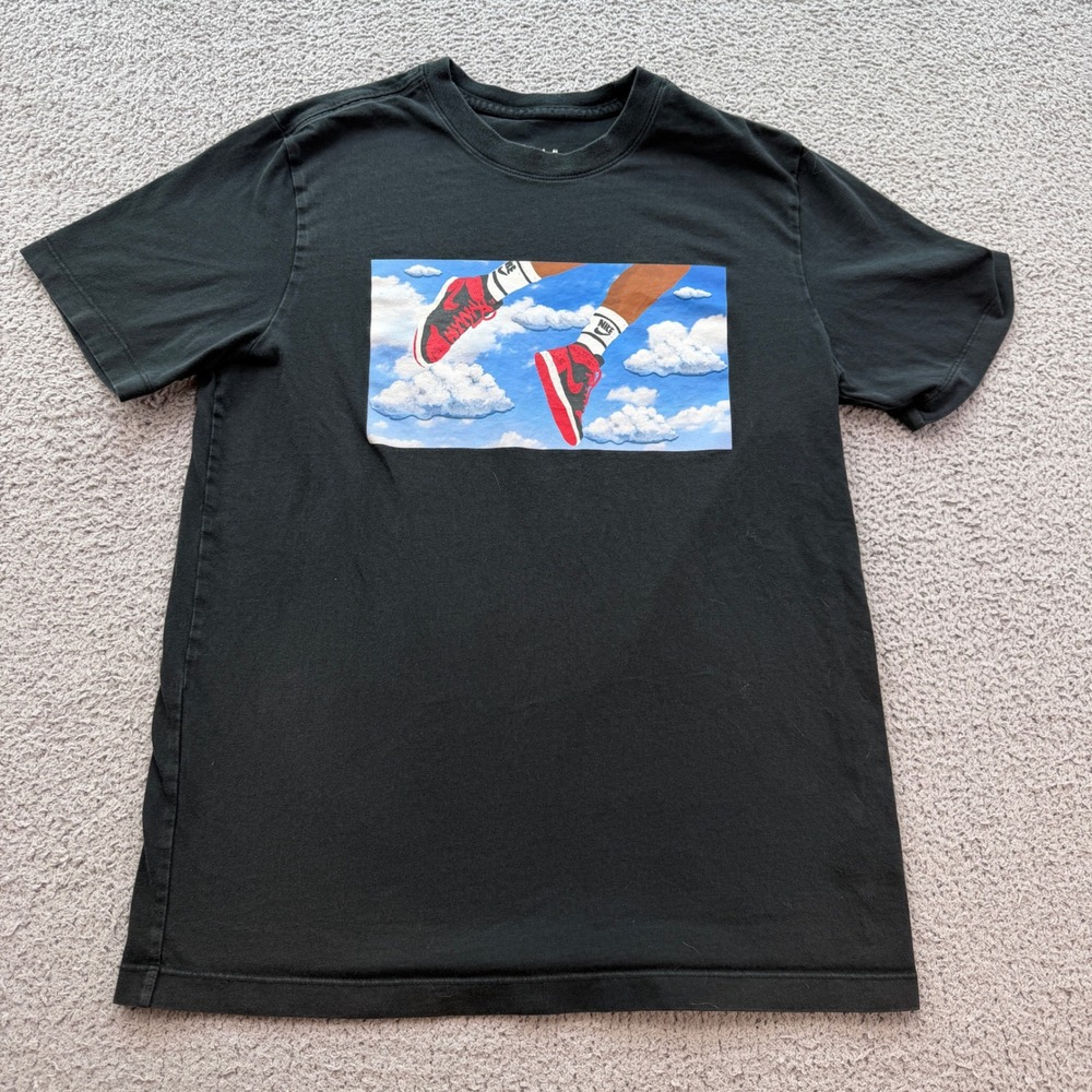 Jordan Brand Air Jordan 1 Bred Clouds Graphic T-Shirt Black Mens Size Medium